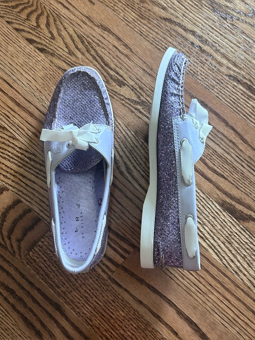 Sperry Top Sider purple glitter white bottom white ribbon detail size 8.5